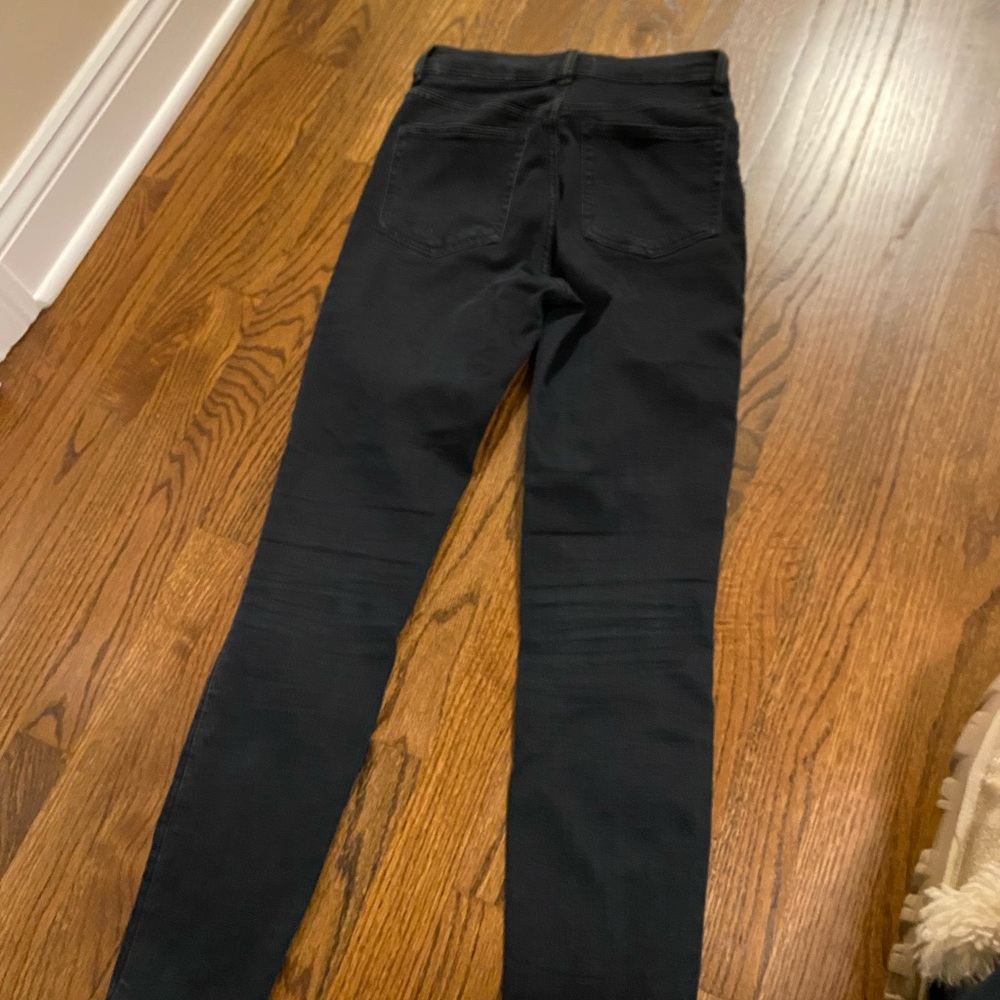 H and M jeans size 6